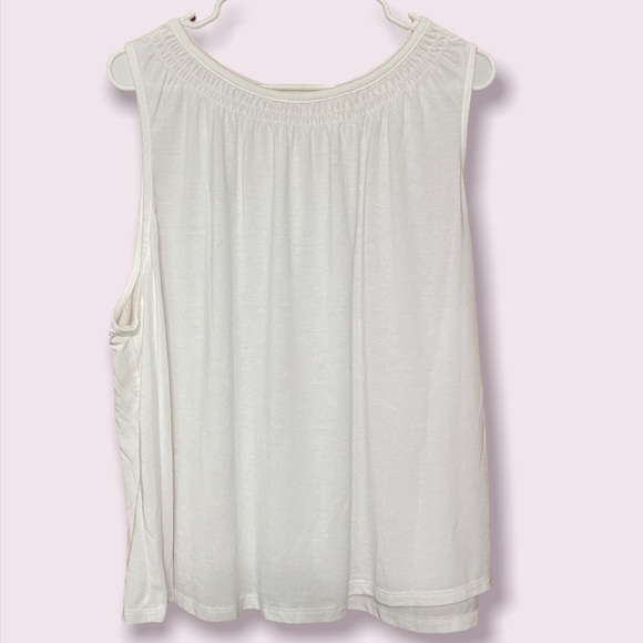 a.n.a White Tank Top, Lightweight - Picture 1 of 5
